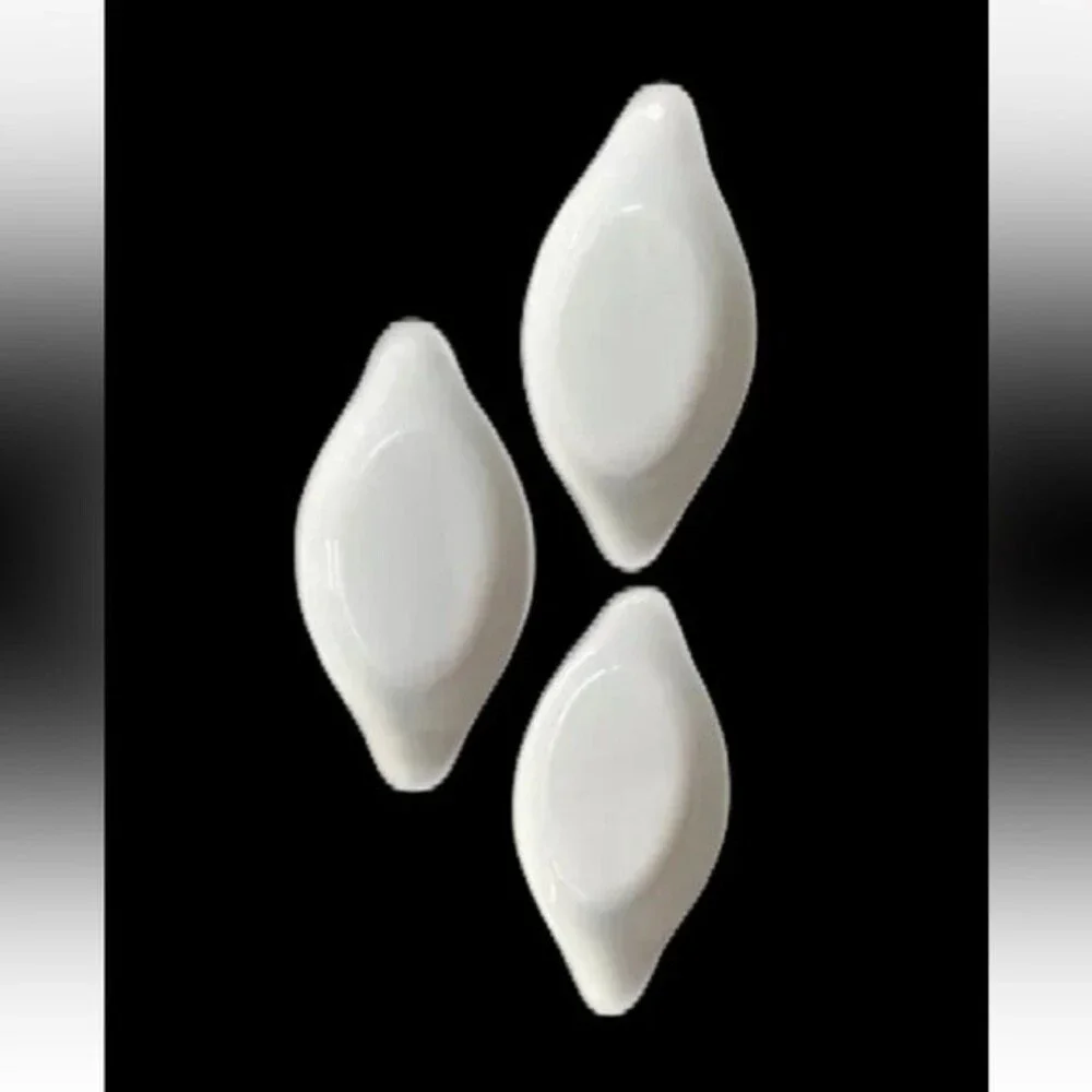 Crate & Barrel Small Oval Plate Portugal Made Set Of 3 White Fruit Pattern New